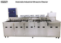 A máquina ultrassônica industrial do líquido de limpeza do multi tanque com enxaguadela do sistema de secagem para o óleo desengraxa